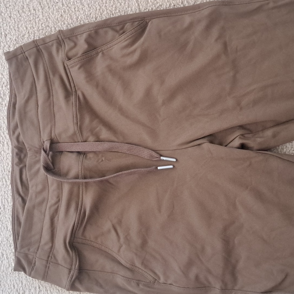 Medium Halara Softly Zero Cool Touch Joggers - image 5